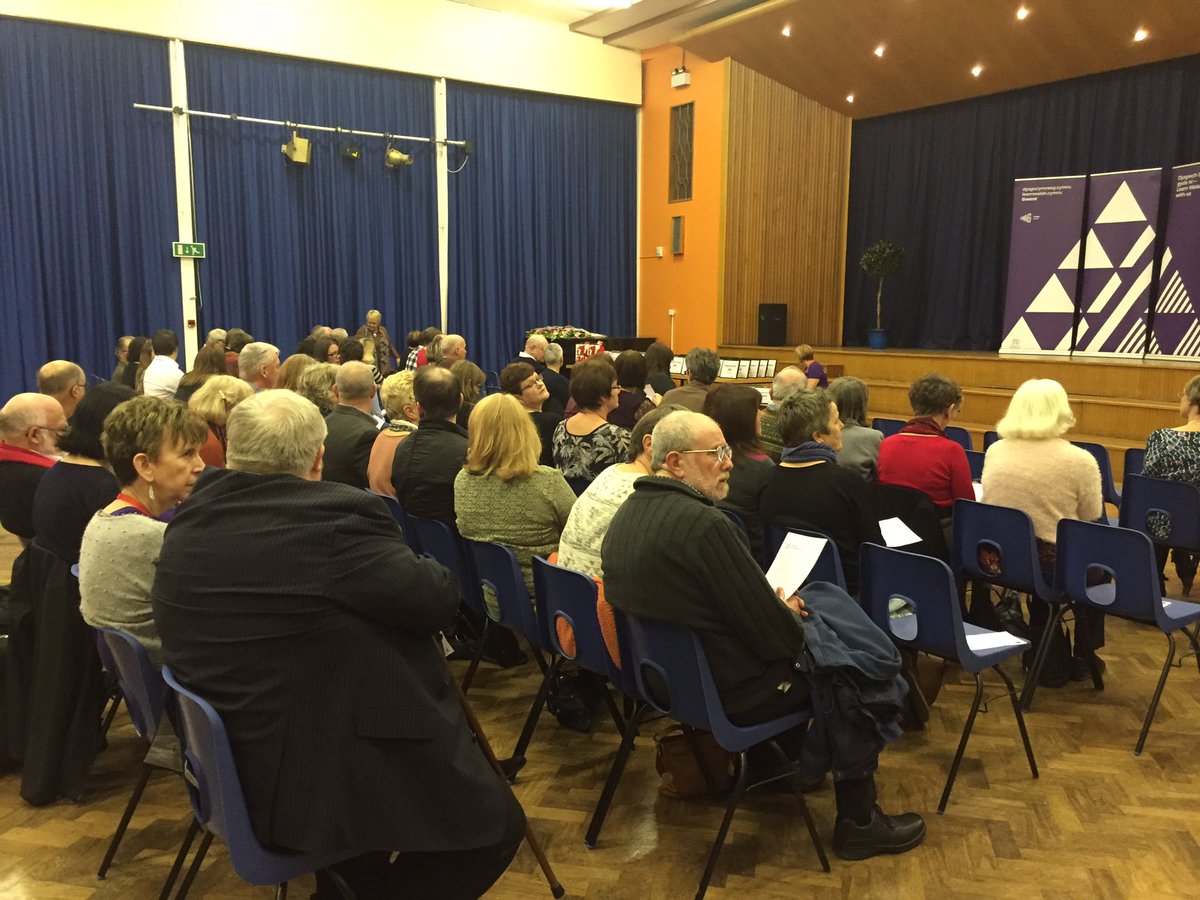 Pawb yn barod! <a href="/CymraegGwent/">CymraegGwent</a> <a href="/learncymraegGWE/">Learn Welsh Gwent</a> #nwg2016