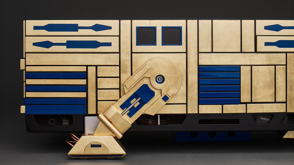 AltarFurniture's tweet photo. #R2PO the world's coolest #coffeetable debuts at #Arcadiafest this weekend! Info at: https://t.co/N2yZgT8RCS #Pinball #starwars #Budapest https://t.co/vQNJqFmboh