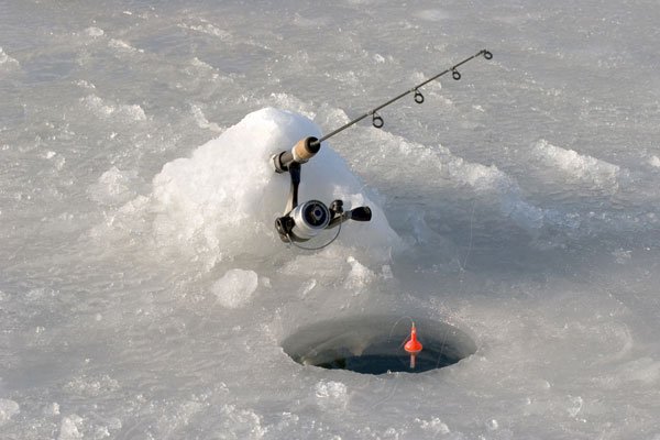 StorageBandit's tweet photo. Its getting close. Do you have all your ice fishing equipment ready? #icefishing #wildlandons https://t.co/Ef8sNonwdl