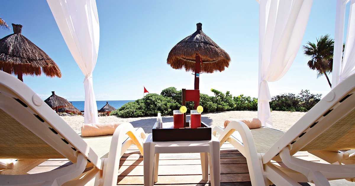 airtransat's tweet photo. Vivez de vraies vacances de luxe au #LuxuryBahiaPrincipeAkumal Don Pablo Collection au Mexique! https://t.co/1yYMRVjVrw  #CollectionAdultes https://t.co/E5Y9O4WAC6