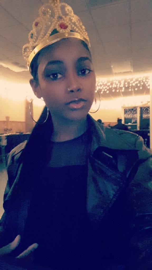 ___lxndr's tweet photo. 👑 https://t.co/IiOnOLTEmQ