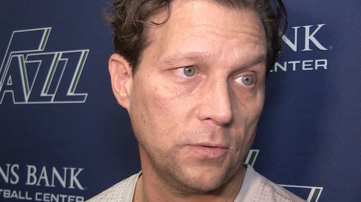 Coach Quin Snyder Shootaround interview 📽 Video: on.nba.com/2eYaLBy #MEMatUTA https://t.co/s43nXbQIAq
