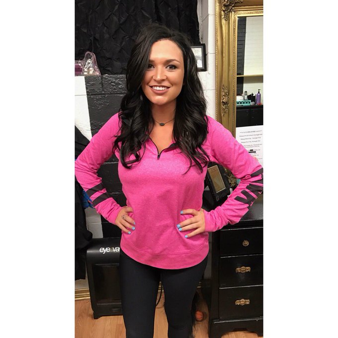 Okay I just really love my hair💗 https://t.co/wbYQvKKliy<a href="/tag/thanksmom"class="tags"><span>#thanksmom</span></a><a href="/tag/udabest"class="tags"><span>#udabest</span></a>