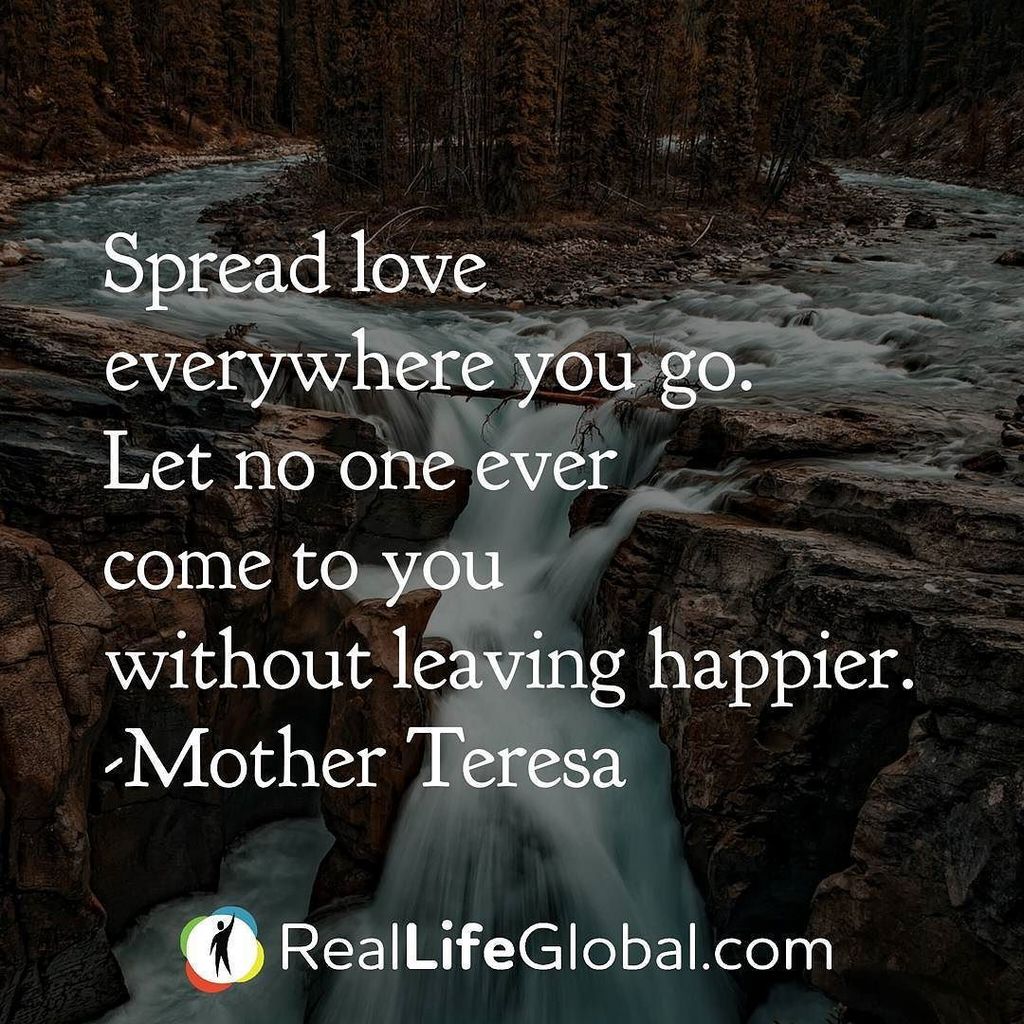 RealLifeGlobal's tweet image. Have you made someone smile today? 😁 LIKE if you agree 💓💓 ift.tt/2fahZAk