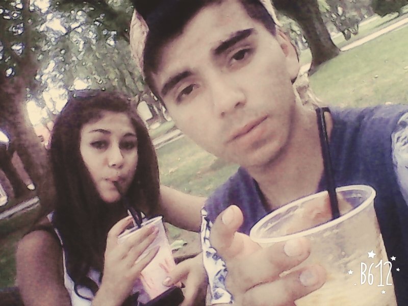 facuu_torrez's tweet photo. Ella me ama lose jaja se porto nuevamente mi nerra https://t.co/ZjcNotwKhy