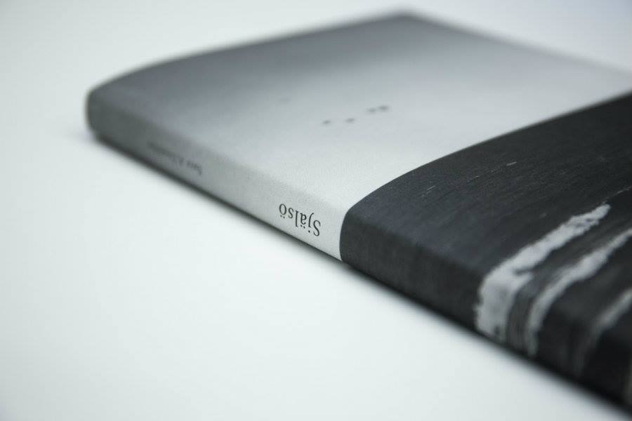 BazzartMagazine's tweet photo. Nouvel article web, un petit mot de Sevia Pellissier sur un nouvelle publication des éditions VU PHOTO! https://t.co/XEeojAZgCk https://t.co/RoDeq3RFFv