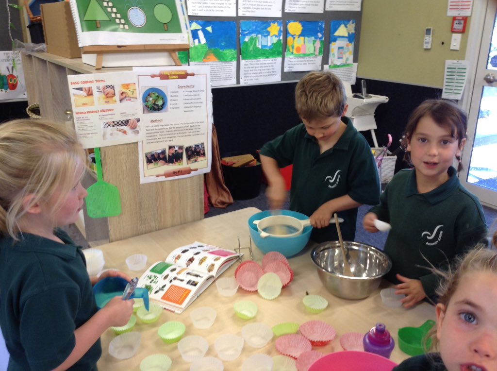 P1Bromleyschool's tweet photo. Our new baking play station for the week. https://t.co/2QJBy3CQkN