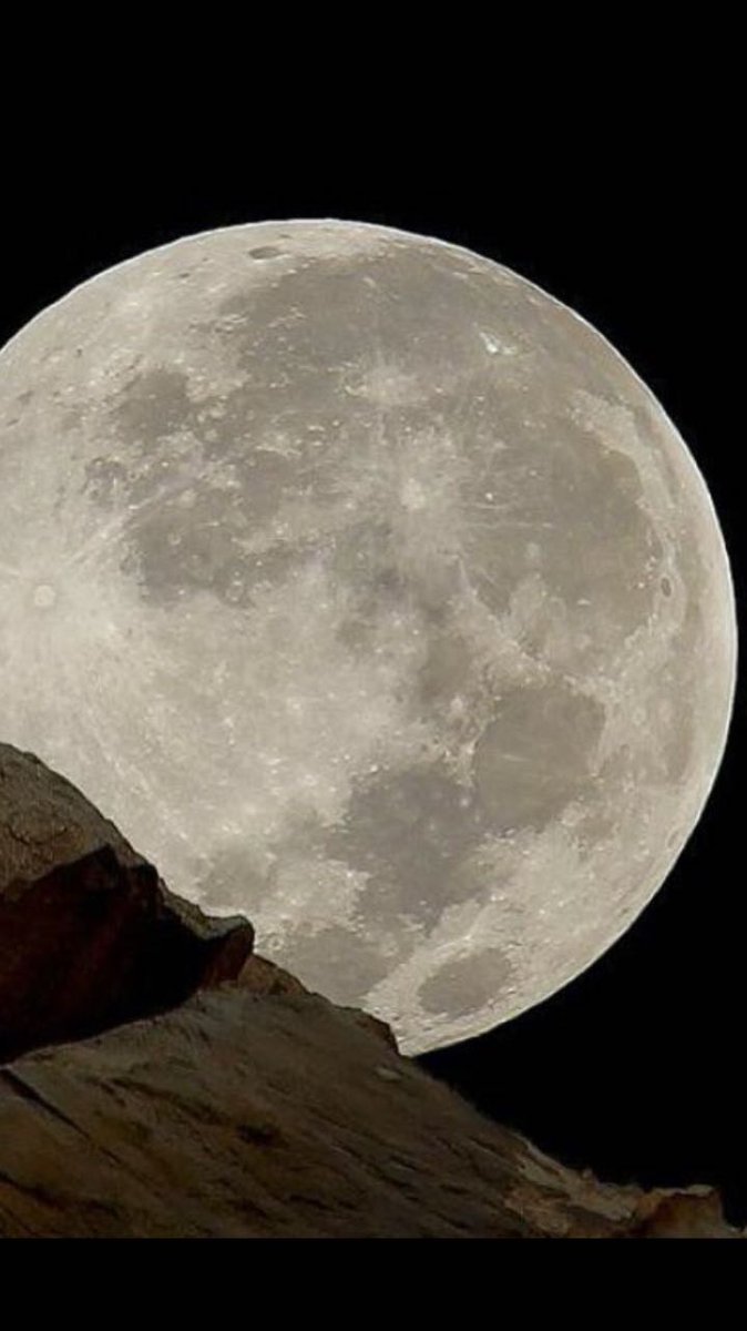 فـޢـقـޢـطـ خـޢـيـޢـآآآآآلـ On Twitter صوره القمر من جبال فيفا بدر بدر البدور قمره قمر انتي