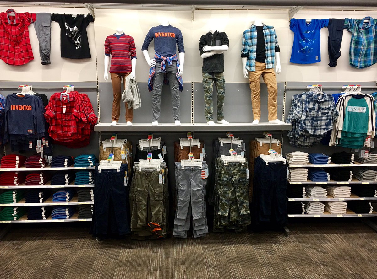 Gabe_Tgt's tweet photo. A Child's Imagination Is A Very Beautiful Thing 🎨 That's why Cat &amp; Jack was Designed With Kids, For Kids! #VmlStyle #T2096 🎯 https://t.co/v5X0wxR2nH