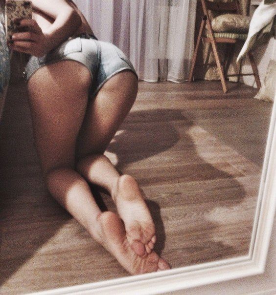 argyn2's tweet image. Hi! Delightful, want to touch my ass? go to
goo.gl/eLxAGa