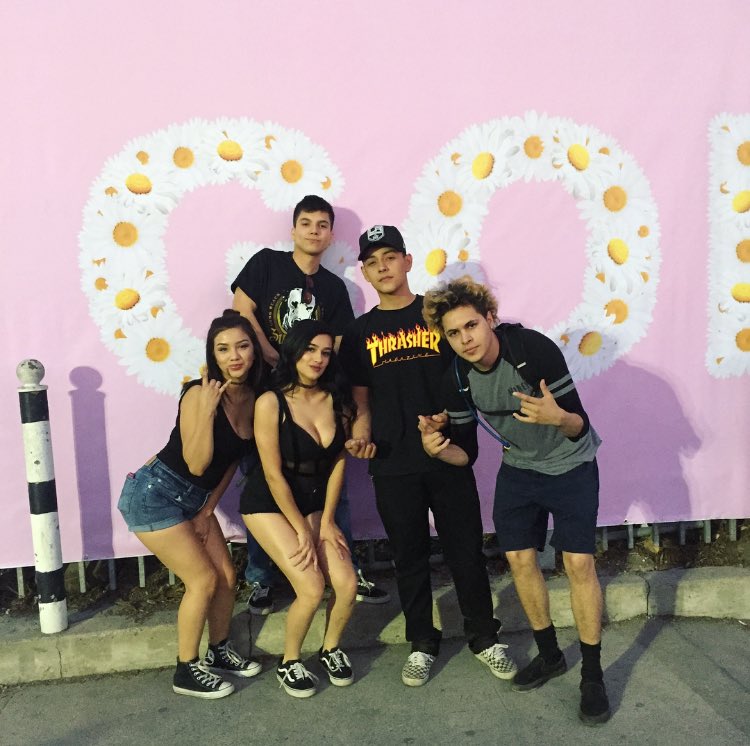 _Amandabooo's tweet photo. Golfwanggg #CFG2016 🎡✨ https://t.co/IzzEtSh9JH