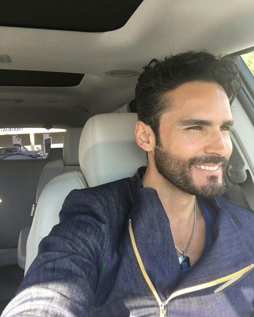 Yosangel_rios01's tweet photo. OMG I can't!!! #WillyIsBack ๐ @FabianRiosS Estรกs mรกs rico que nunca mi amorrrr ๐๐๐โค https://t.co/KTU9WfLTD2