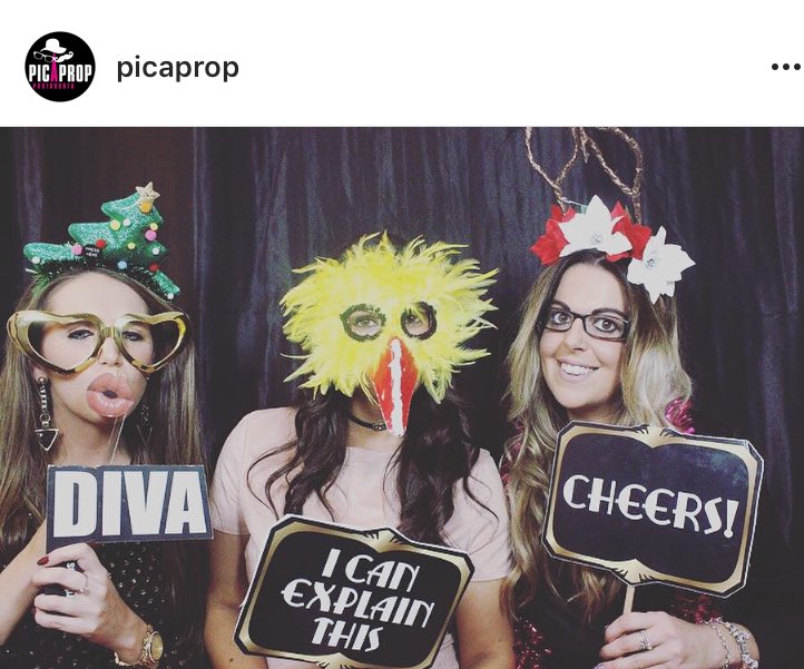 picaprop's tweet photo. #Photobooth #Lincolnshire #girls #sleaford #diva #props #christmasparty #picaprop https://t.co/zSObHbs633