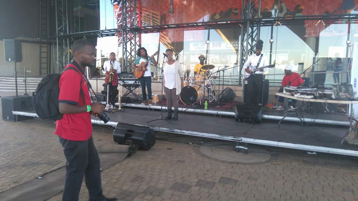 Kompe_Tong's tweet photo. #KasiRapFestival @SowetoTheatre
https://t.co/dW55buCLDA
#KasiRapOctober #KasiRapOrganization https://t.co/TiFRBi3SM3