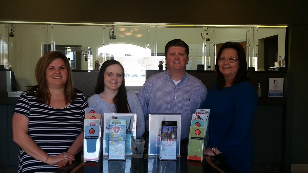 cbsbank's tweet photo. CB&S Bank employees have their #eyesondiabetes by wearing blue on #worlddiabetesday. #testtoprevent #diabetes #wdd #cbsbankcares https://t.co/JuuqsaIMbv