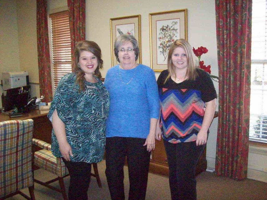cbsbank's tweet photo. CB&S Bank employees have their #eyesondiabetes by wearing blue on #worlddiabetesday. #testtoprevent #diabetes #wdd #cbsbankcares https://t.co/JuuqsaIMbv