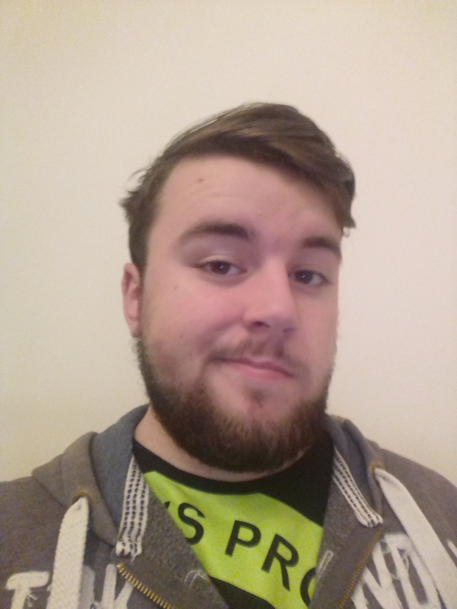 //quick #munday selfie before bed. ya local trans lass needs a shave and a shower goodnight all