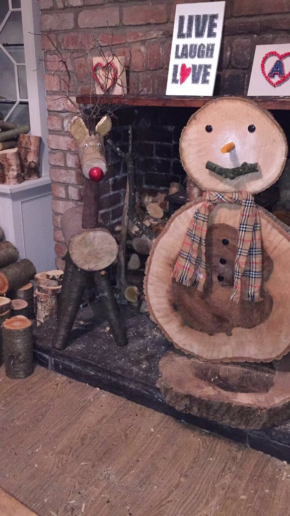 reindeers and snowmen from the north pole will be with us this weekend #SmallBiz #Chorlton #mancmade order quickly!