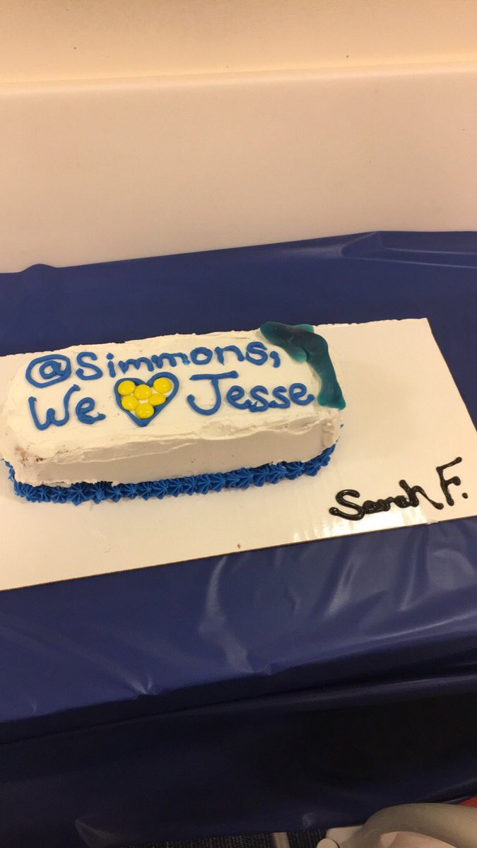 sfleischhauer16's tweet photo. @JesseMcCartney thank you for coming to Simmons! https://t.co/kvVjnSuTxB