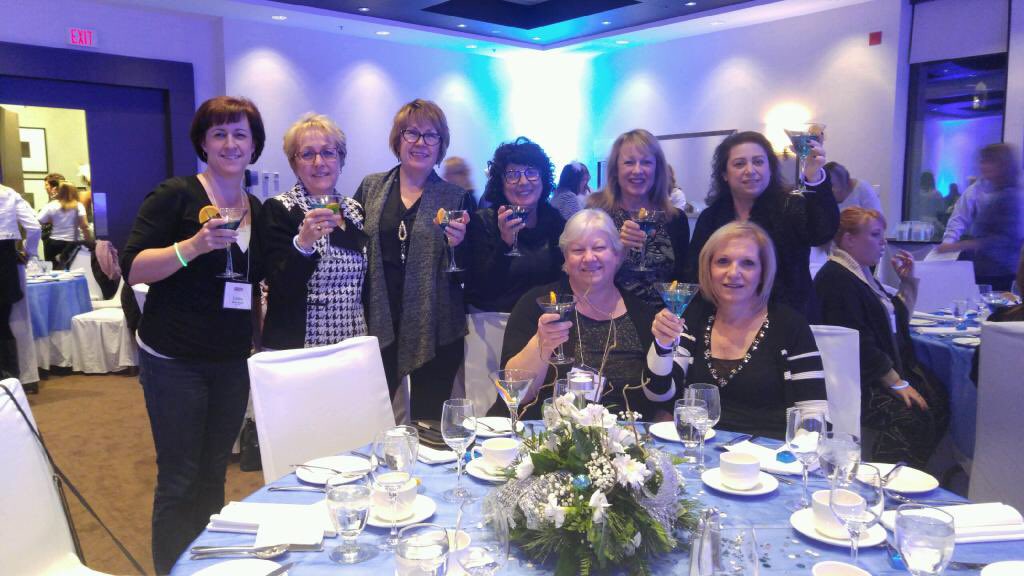 DianaTenuta's tweet photo. Team NFO #evolve2016 https://t.co/z0wbhsc4FZ