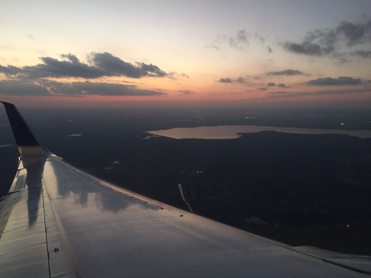 Open_Cosmos's tweet image. Flying to Houston for the @SpaceComExpo! We&apos;ll be at @SatAppsCatapult&apos;s stand. Meet you there! #Nanosatellites #SpaceApplications