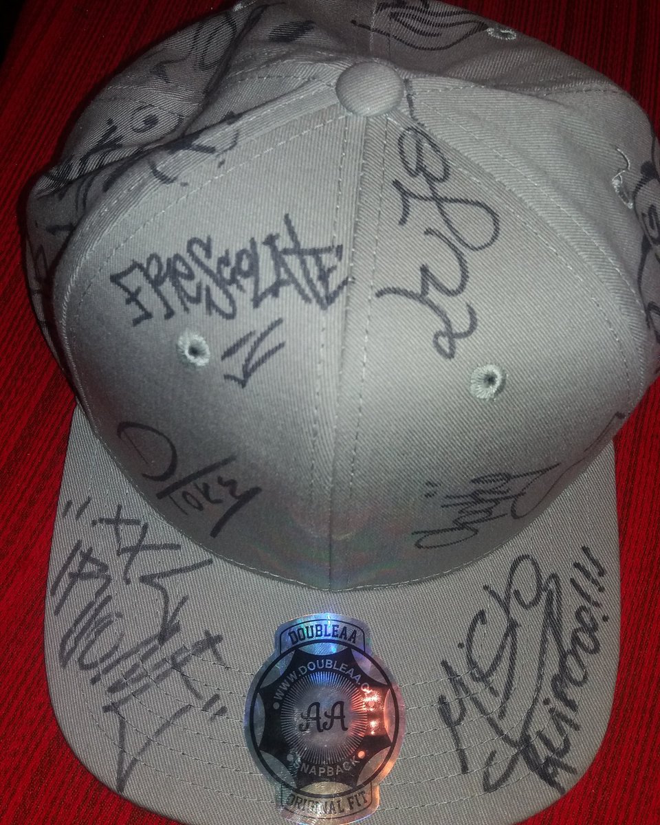 ivaan_ok's tweet photo. Amo esta gorra 😍😍✌
Gracias tiooo
#Double aa
#DoubleAaFitted https://t.co/ou7v2YsakV