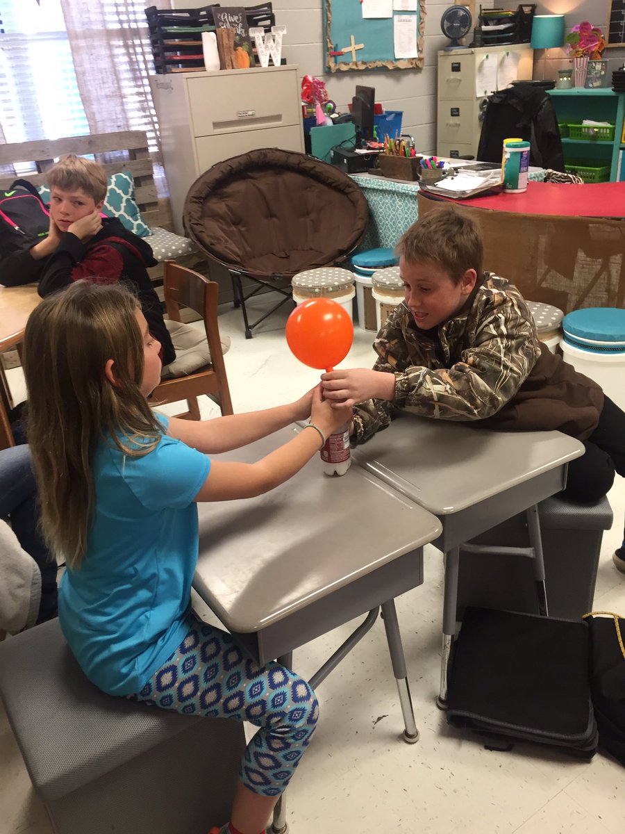 kwalker5thgrade's tweet photo. Chemical change part 2. #TeamDCS https://t.co/GGW2dlyPlc