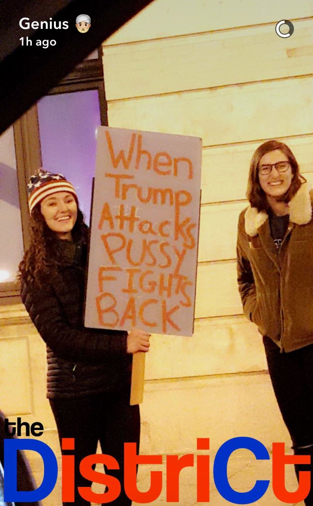 Mobz43's tweet photo. #trump #goodone #goladies @6R_JATT https://t.co/5iyA36R6rC