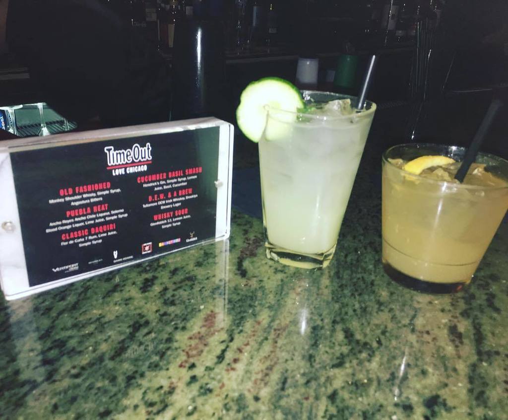 OhHey_Tay's tweet photo. Cheers to @moneygunchicago for winning a @timeoutchicago Love Chicago Award #timeoutchicag… https://t.co/tb1QDC8eSq https://t.co/zbDZpl7cGI