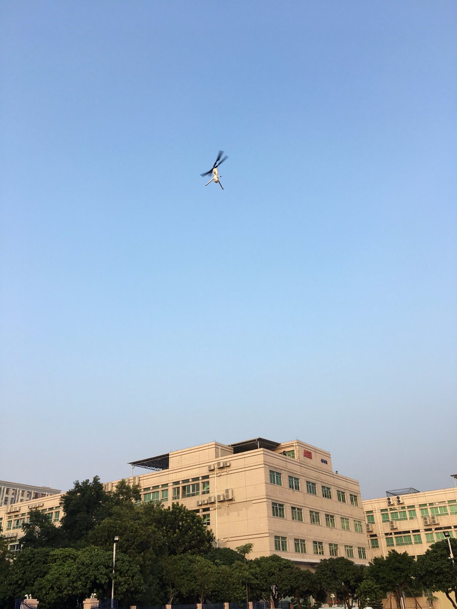 theiotgroup's tweet photo. #ROAMe getting some sweet air time in China! #flyingselfies #drones https://t.co/e0DlMJoEvY