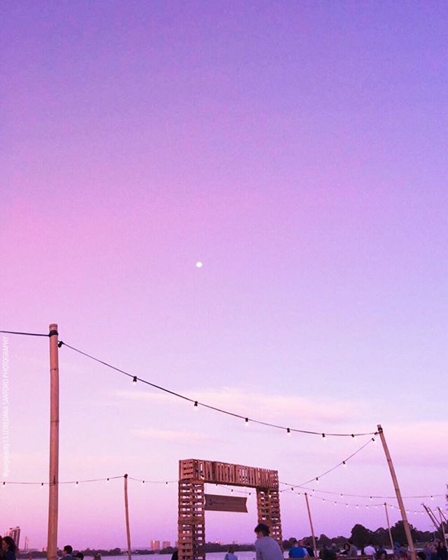 Embargo Bar tweet media