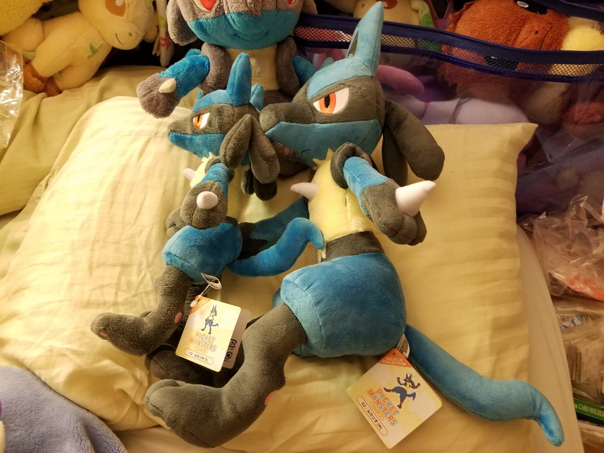 I expected to get a lovely large sized plush, and this sure met those expec...