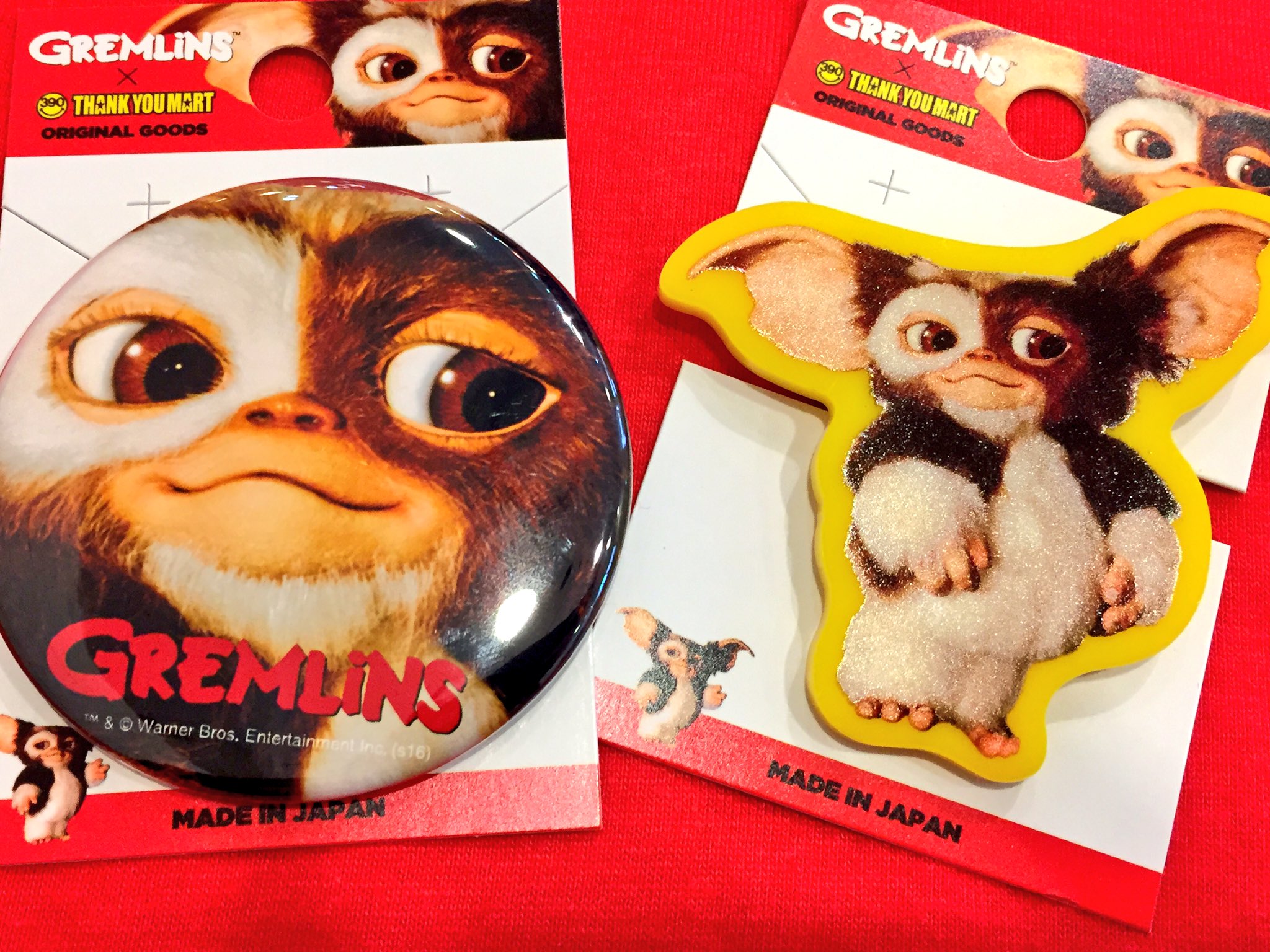 サンキューマート大阪アメリカ村店 商品紹介 グレムリン サンキューマート コラボグッズ Iphoneケース ヘアピン バッチやイヤリングなど 色々ございますよ もちろん全品390円 可愛いと思ったらrt グレムリン ギズモ Rt希望