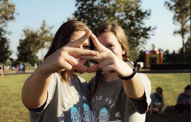 AlphaGamEpsilon's tweet photo. Did you know that #1in11 people in the US have Diabetes? It's #WorldDiabetesDay & November is #DiabetesAwarenessMonth #AlphaGamImpact ❤️💛💚 https://t.co/PQFVHfHKNc