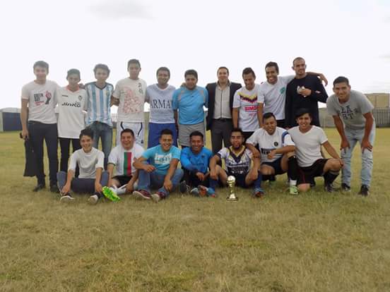 ETAC_Chalco's tweet image. Así se vivió la final del 1er torneo de fútbol ETAC Campus Chalco #FomentandoElDeporte #ClaroQuePuedo #SoyETAC #Pixeles #DAD