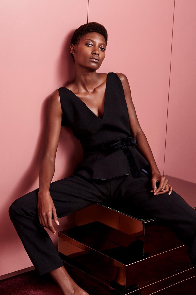 Fashmap's tweet image. ROKSANDA SAMPLE SALE!

WHEN: Nov 18, 2016 - Nov 19, 2016
WHERE:The Hoxton, Holborn, London 
TIME: 8:30 - 4:30pm

**FREE ENTRY**