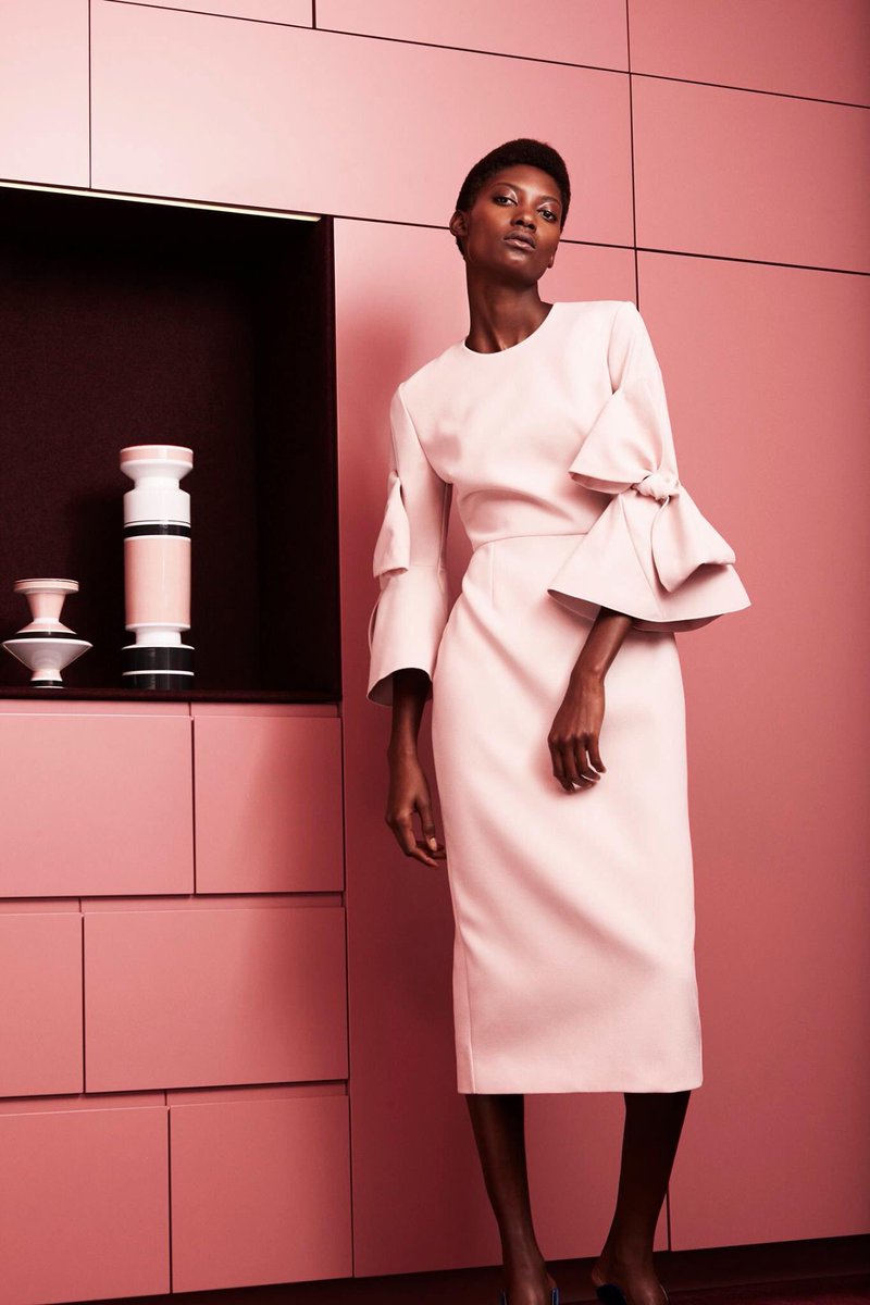 Fashmap's tweet image. ROKSANDA SAMPLE SALE!

WHEN: Nov 18, 2016 - Nov 19, 2016
WHERE:The Hoxton, Holborn, London 
TIME: 8:30 - 4:30pm

**FREE ENTRY**