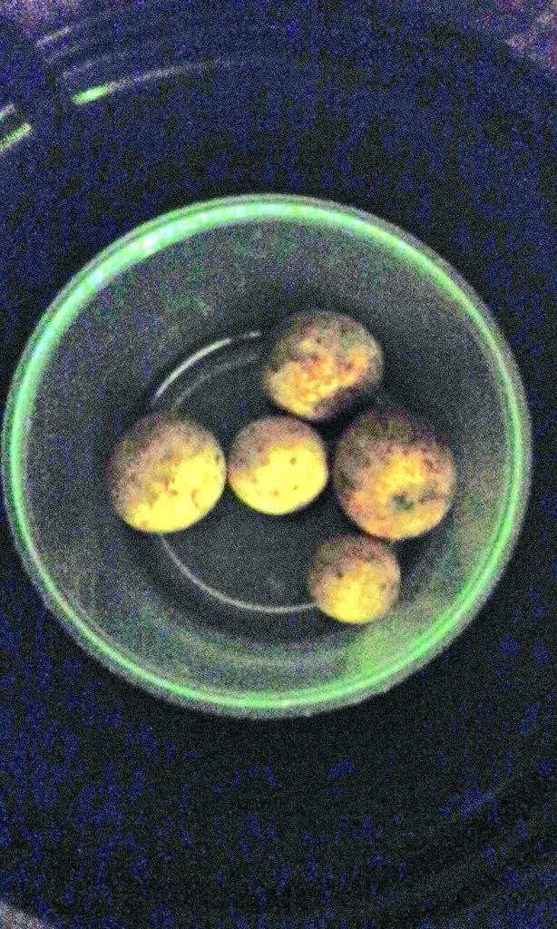 tankokseng61's tweet photo. #15Nov16 #TuesdayLunch #CongeeWith #SiewYuk #PorkBellieRoast & #Five #Lanzones https://t.co/VlQsmVdtUS
