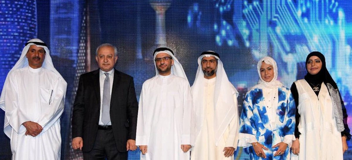 Proud of our PI Solar Car Project whose won the second award of the Smart
Design category of Smart Kuwait Competition in Heading Global 2016