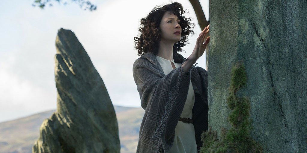 BookBub's tweet photo. 8 New Time-Travel Books for #Outlander Fans https://t.co/ROWGZ4D4As @Outlander_STARZ incl. @Janet_B_Taylor @JenL_Hayes https://t.co/iPqHumGslI