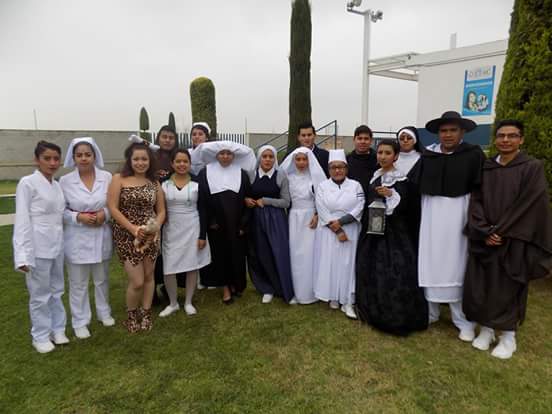 ETAC_Chalco's tweet image. En ETAC Campus Chalco se llevó a cabo el concurso de trajes de enfermería a través del tiempo #LicEnfermería #ClaroQuePuedo #SoyETAC