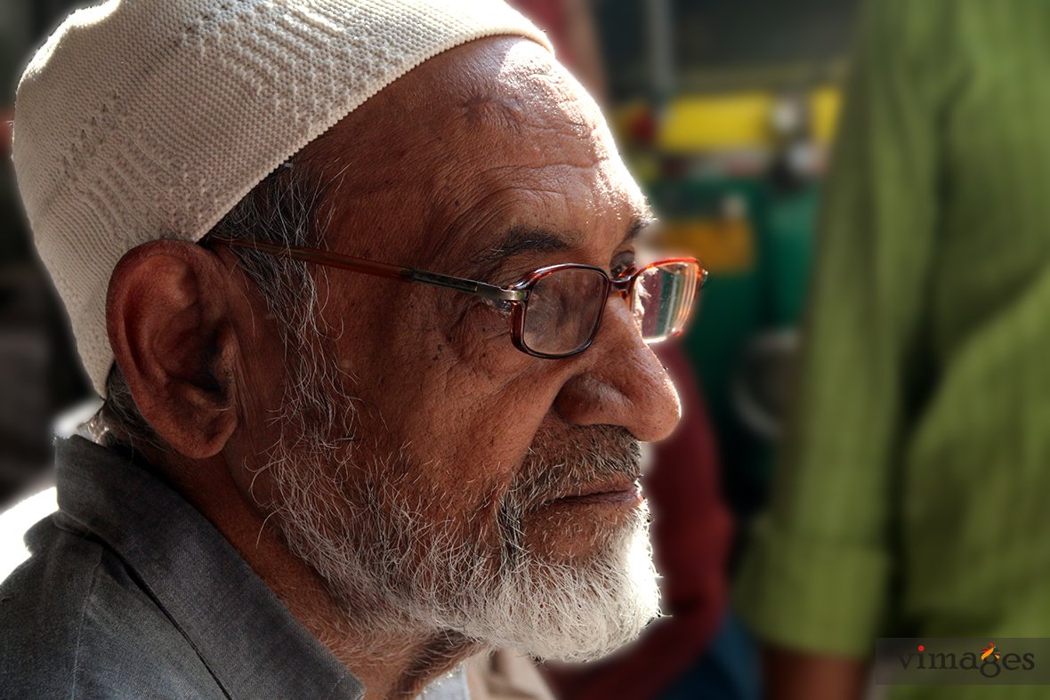 DEFindia's tweet photo. The no of Indians over the age of 60 has hit an all-time high, accounting for 8.6 % of the country’s 121-crore population | #VIMAGES https://t.co/c6xMz2UCpL