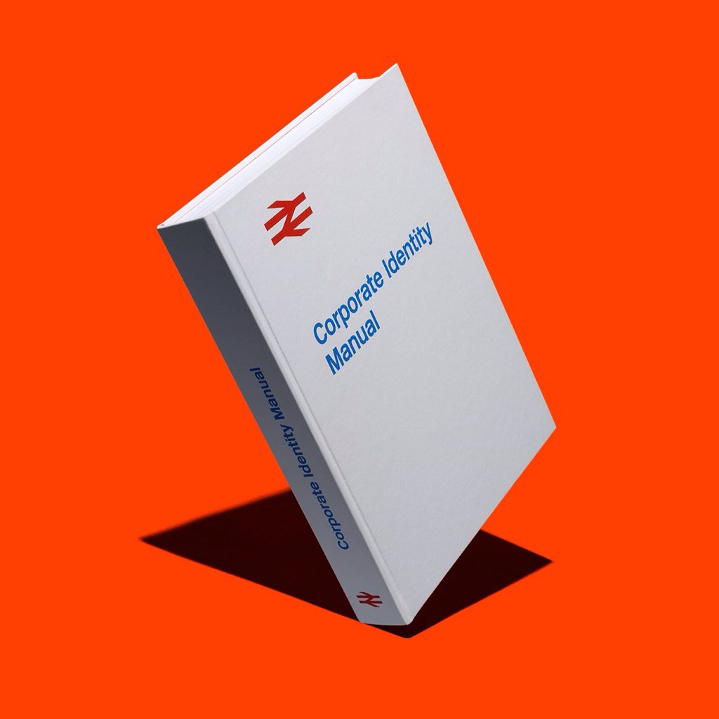 IndependentMap's tweet photo. Shop | #Design | All aboard: The British Rail Manual. https://t.co/S7ziWIRQEJ #London @Wallagram @MCPlace @gradiate https://t.co/qKf5tzxb3B