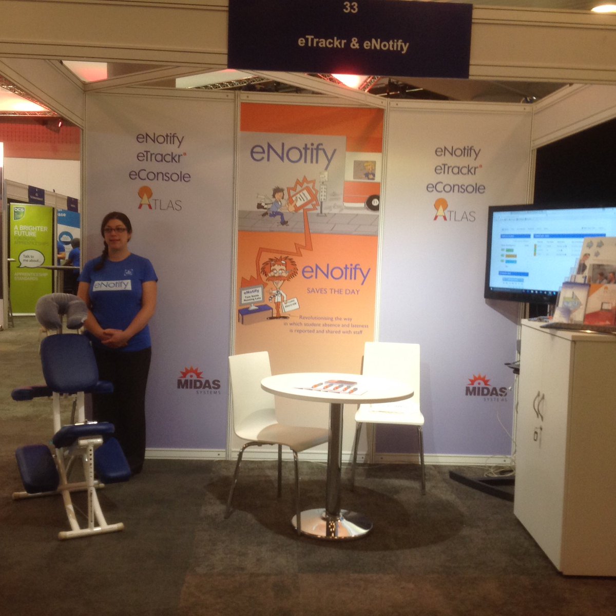 VLESupport's tweet image. All set up and ready to go #stand33 #AoCConf . Come and visit for your free massage #eNotify
