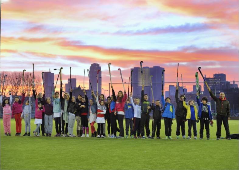 KIKX feliciteert Hockeyclub Feijneoord met het winnen van de "Van der Leeuwprijs 2016" ow.ly/Ifvi3069dds