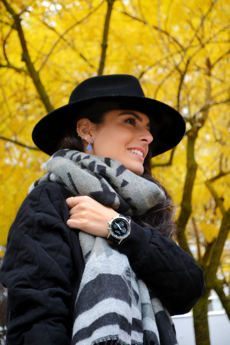 bilyferoriginal's tweet photo. Preciosa estampa otoñal 🍂🍁 de @cocolemelocoton 💕💕
Reloj #boyfriendwatch https://t.co/tGFxjC9qSF
Pendientes https://t.co/K9fUp53pz6
#Bilyfer https://t.co/Safwr08PD4