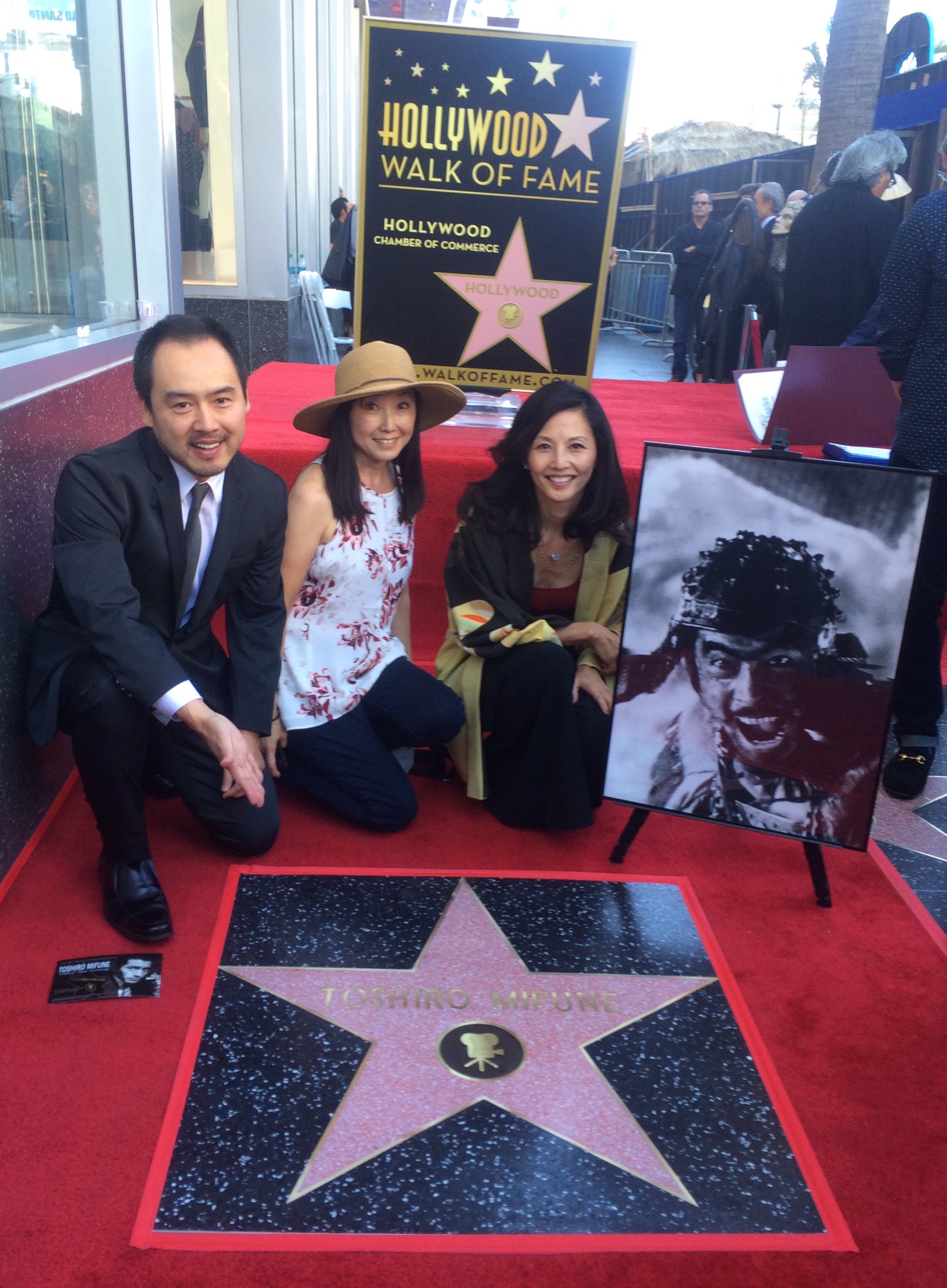 Eijiro Ozaki 尾崎英二郎 En Twitter 三船敏郎 さんの 米国映画として遺作となった ピクチャープライド に出演し 三船さんと共演した タムリン トミタ さん 同作の日本側のキャスティングを手がけた高田ゆみさんも ハリウッド殿堂入り の式典に Eijiro Ozaki 尾崎英二郎 En Twitter 三船敏郎 さんの 米国映画として遺作となった ピクチャープライド に出演し 三船さんと共演した タムリン トミタ さん 同作の日本側のキャスティングを手がけた高田ゆみさんも ハリウッド殿堂入り の式典に