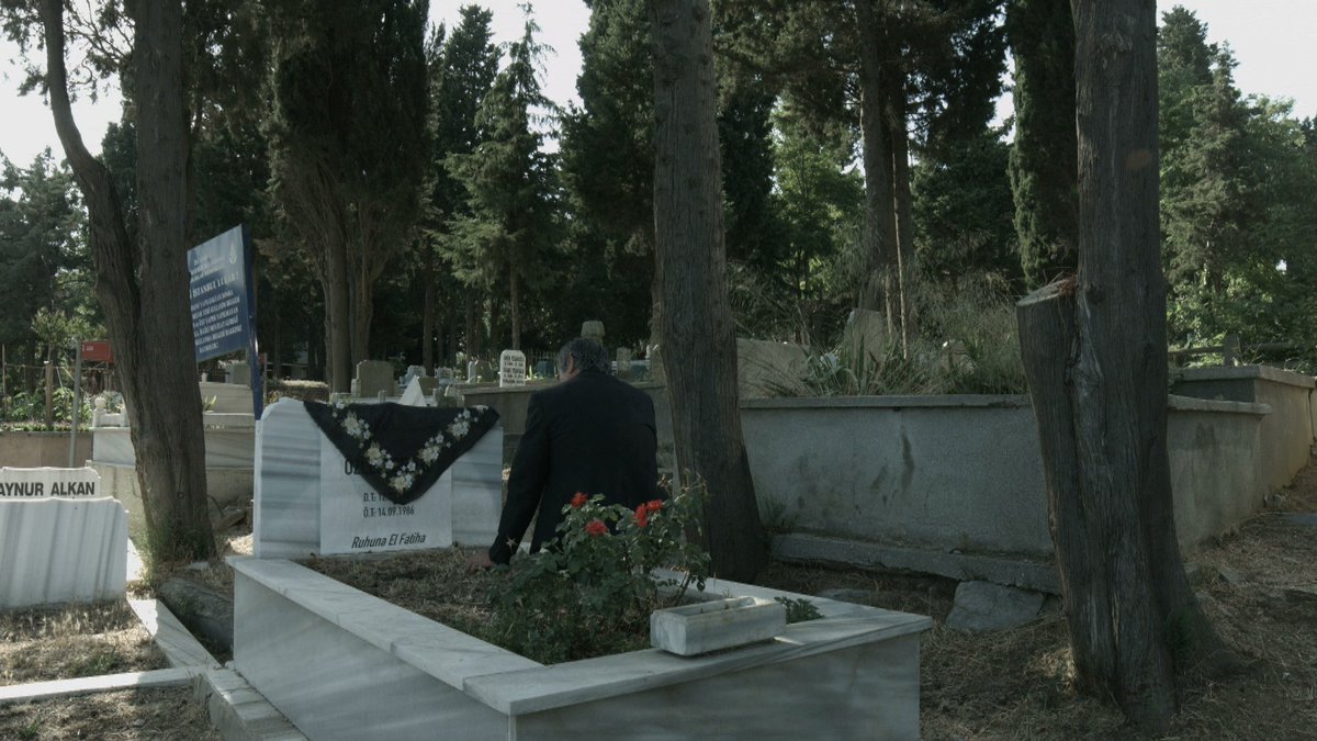 Gönüllü mezarlık görevlisi Musa Dayı'nın özlem dolu hikâyesi OLVİDO, 20 Kasım Pazar günü saat 21.10'da <a href="/trtokul/">TRT Okul</a>'da!