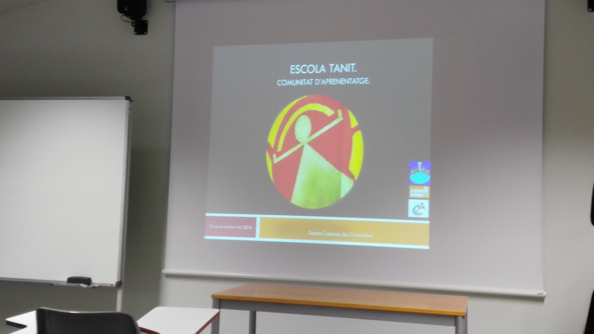 EstherManzaneda's tweet photo. Taller Escola Tanit #setmanaedu https://t.co/vXLlMNx9T5