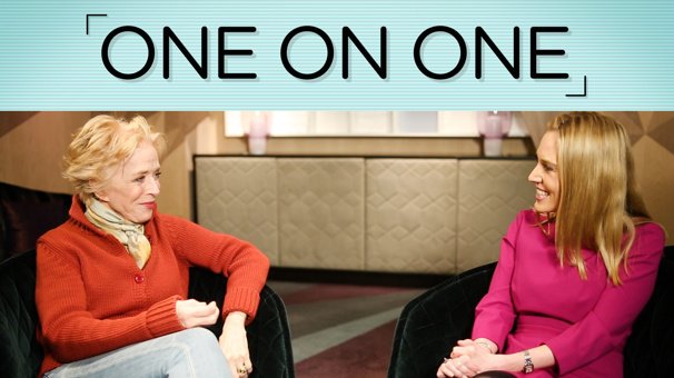 broadwaycom's tweet photo. .@HollandTaylor on THE FRONT PAGE, her dream project with @MsSarahPaulson and more: https://t.co/uf1gUTy6T6 https://t.co/9k8ro1hW6U